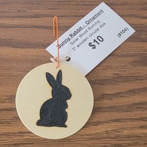 SunFunArt 3” Round Hanging Bunny Rabbit Solar Wood-Burning Ornament. NWT